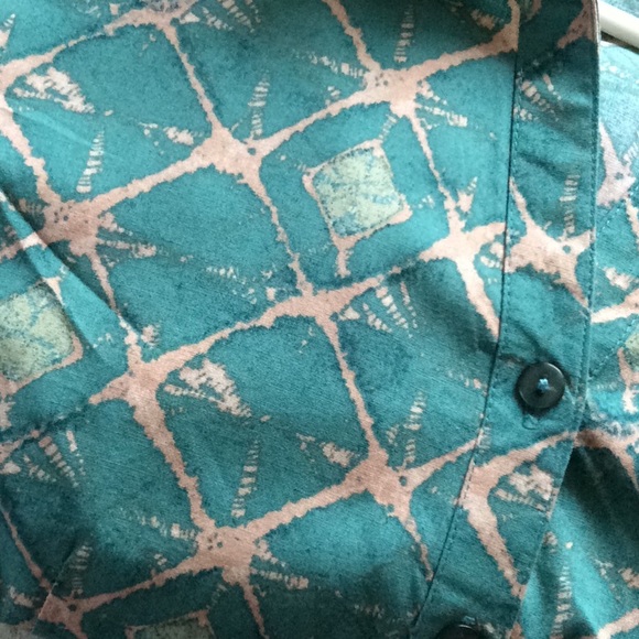 Blouse 3/4 Sleeve Button Down - Picture 3 of 5